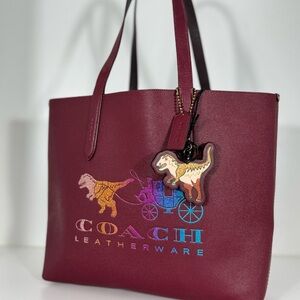 COACH Highline Burgundy Leather Tote Bag